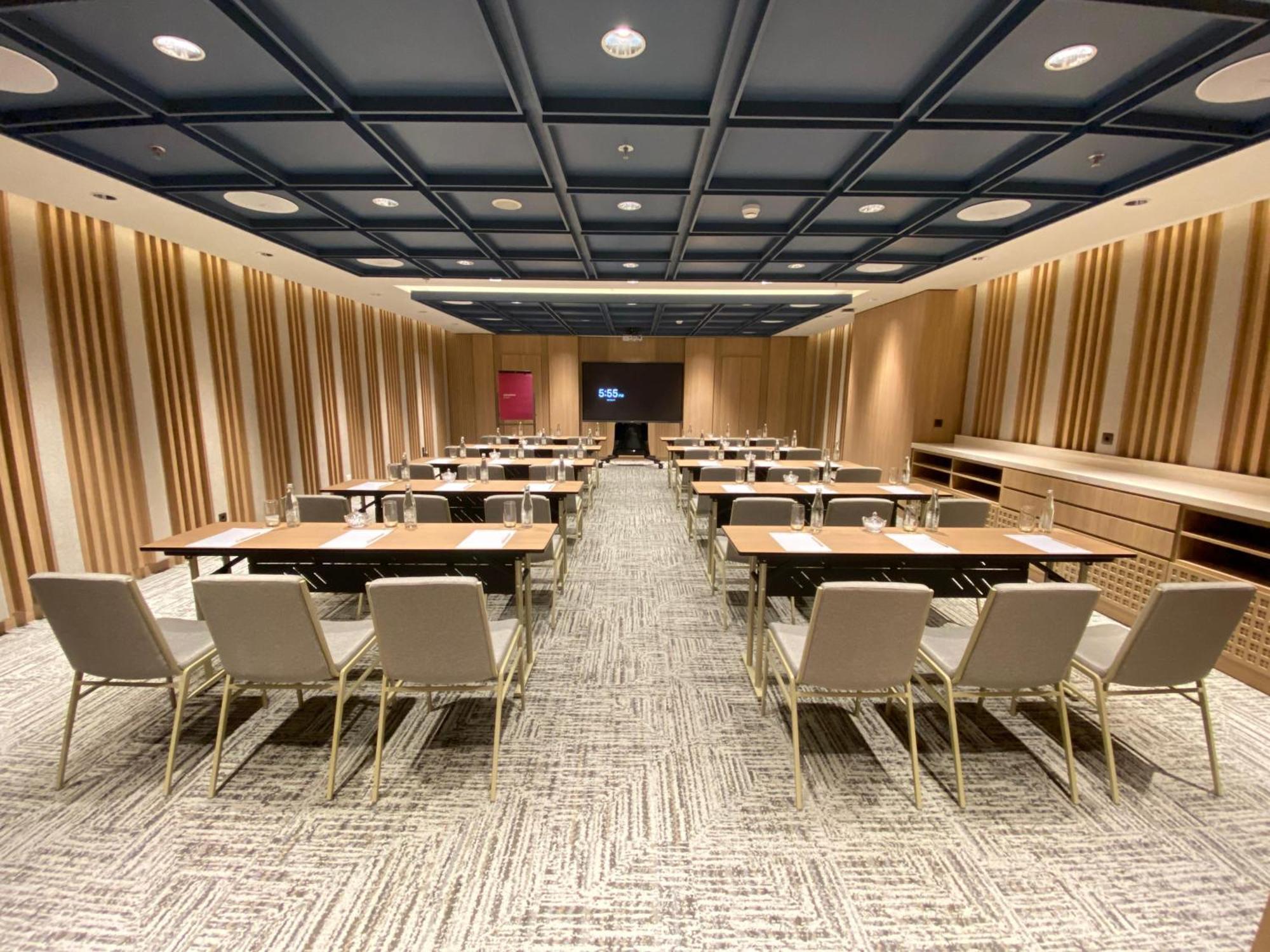 Moevenpick Hotel Jakarta City Centre Ngoại thất bức ảnh