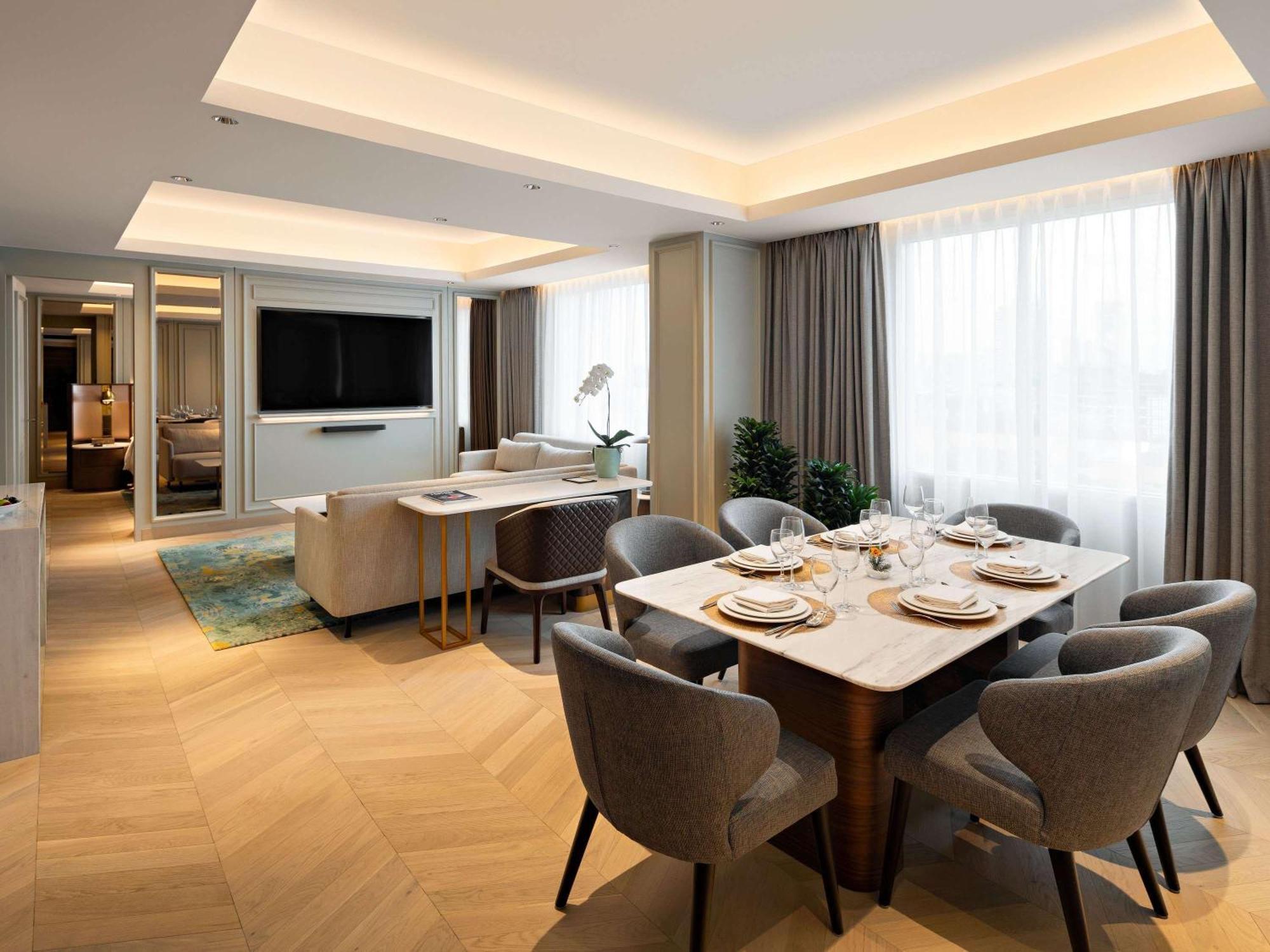 Moevenpick Hotel Jakarta City Centre Ngoại thất bức ảnh
