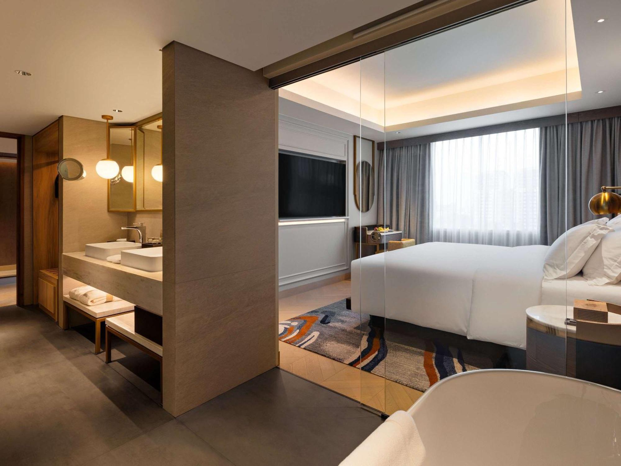 Moevenpick Hotel Jakarta City Centre Ngoại thất bức ảnh